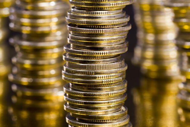 贸易大量的金属硬币昂贵税收现金