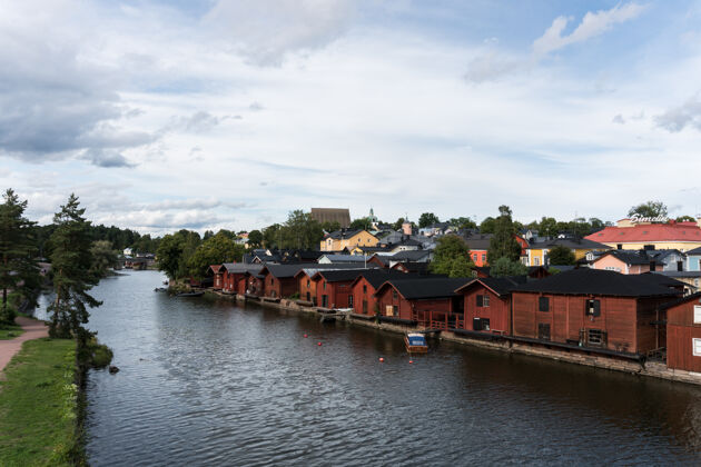 传统芬兰波沃水边传统民居斯堪的纳维亚半岛水建筑