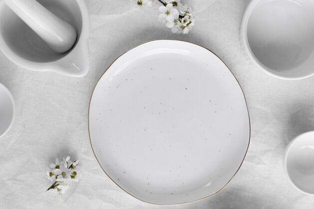 美味白色餐桌 美味佳肴晚餐用餐白色餐桌