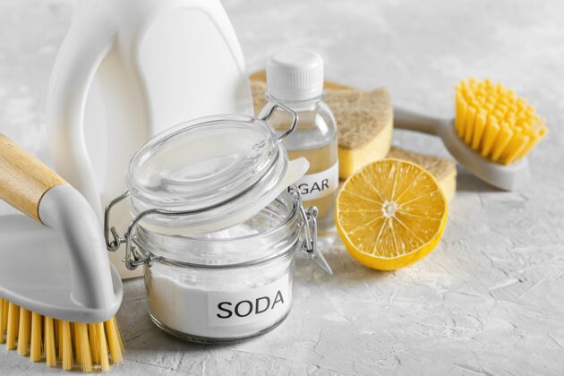 洗涤高角度的环保清洁刷 有小苏打和柠檬水平天然柠檬