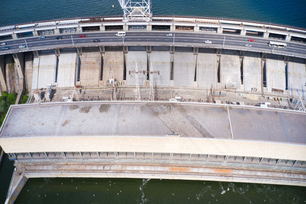 水流扎波罗齐第聂伯河上最大的水电站发电机城市河流