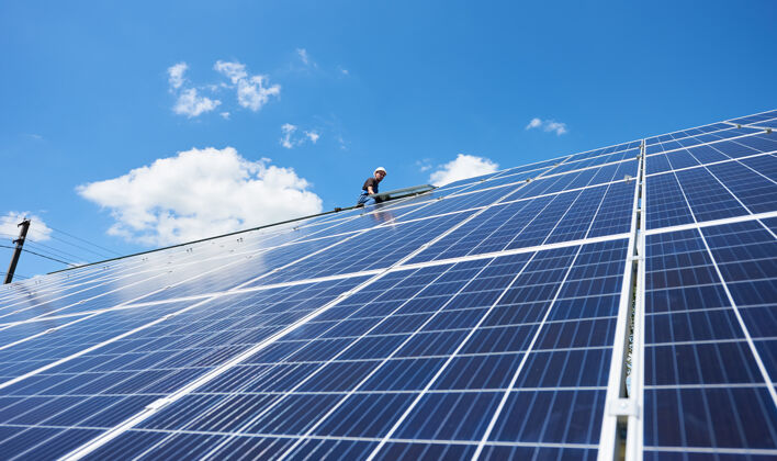 太阳安装独立太阳能光伏板系统风险夏季全球