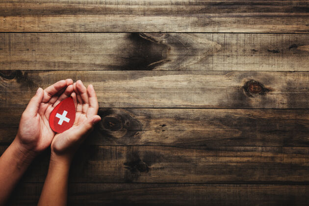医疗世界献血者和血友病日概念手术志愿者红色