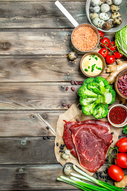 蛋白质健康的食物种类有机食品配生牛肉食品谷类平衡