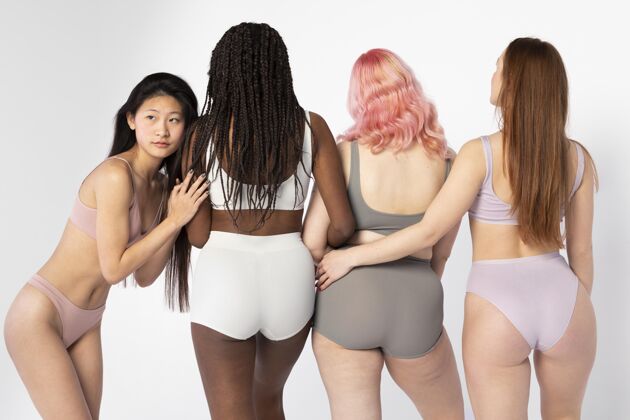 女性不同的女人展现出不同类型的美皮肤非裔美国人白种人