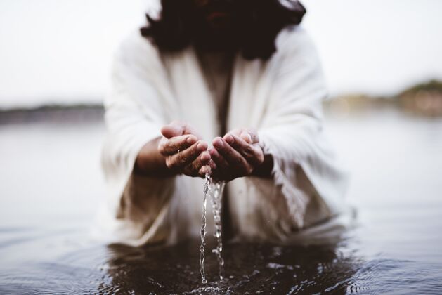历史圣经场景-耶稣用手喝水耶稣喷泉