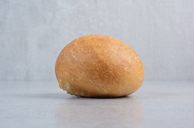 新鲜美味的汉堡包大理石背景高品质的照片种子食物面包