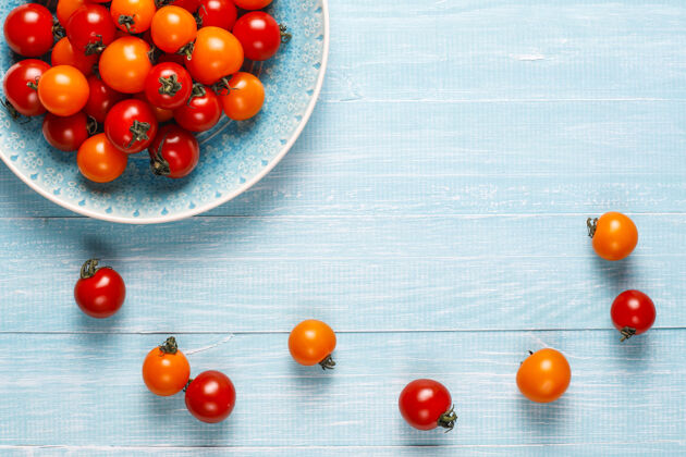 光明黄色和红色的樱桃番茄成熟的营养农业