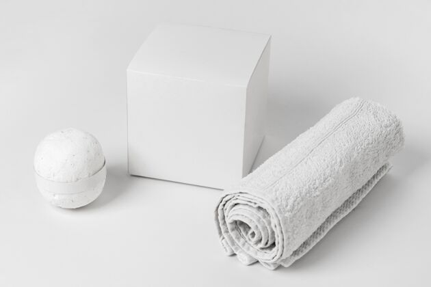 沐浴用毛巾 浴弹和盒子整理放松化妆品皮肤护理