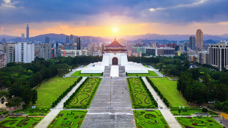 室外台北蒋介石纪念堂鸟瞰图城市传统纪念碑