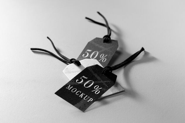 徽章黑白服装标签的高视图模型安排礼品标签折扣