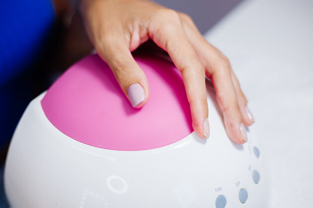 过程美手美手指甲护理制作工艺专业指甲锉刀动作美手护理理念主人治疗颜色
